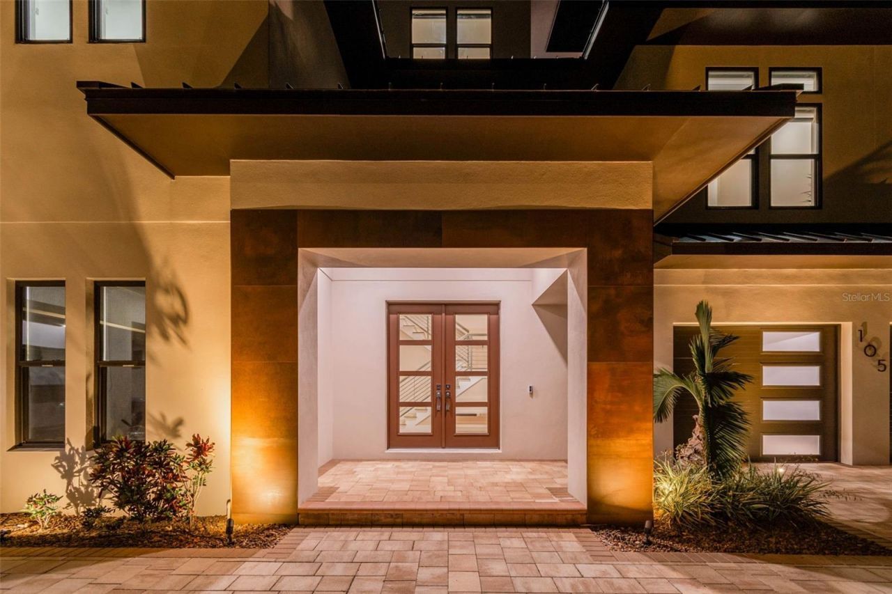 105 9th Street E, Tierra Verde, FL 33715 Photo