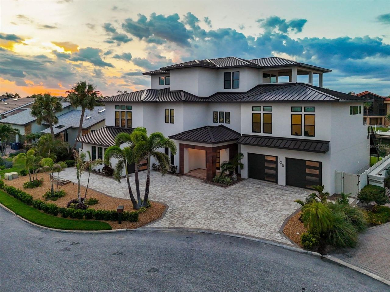 105 9th Street E, Tierra Verde, FL 33715 Photo