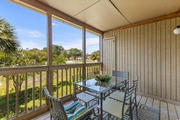 200 Double Eagle Dr. photo 4