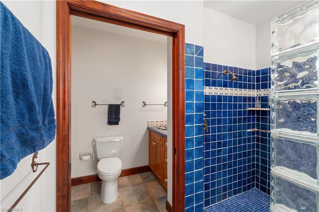 27557 Shore Dr, Bonita Springs, FL 34134 Photo