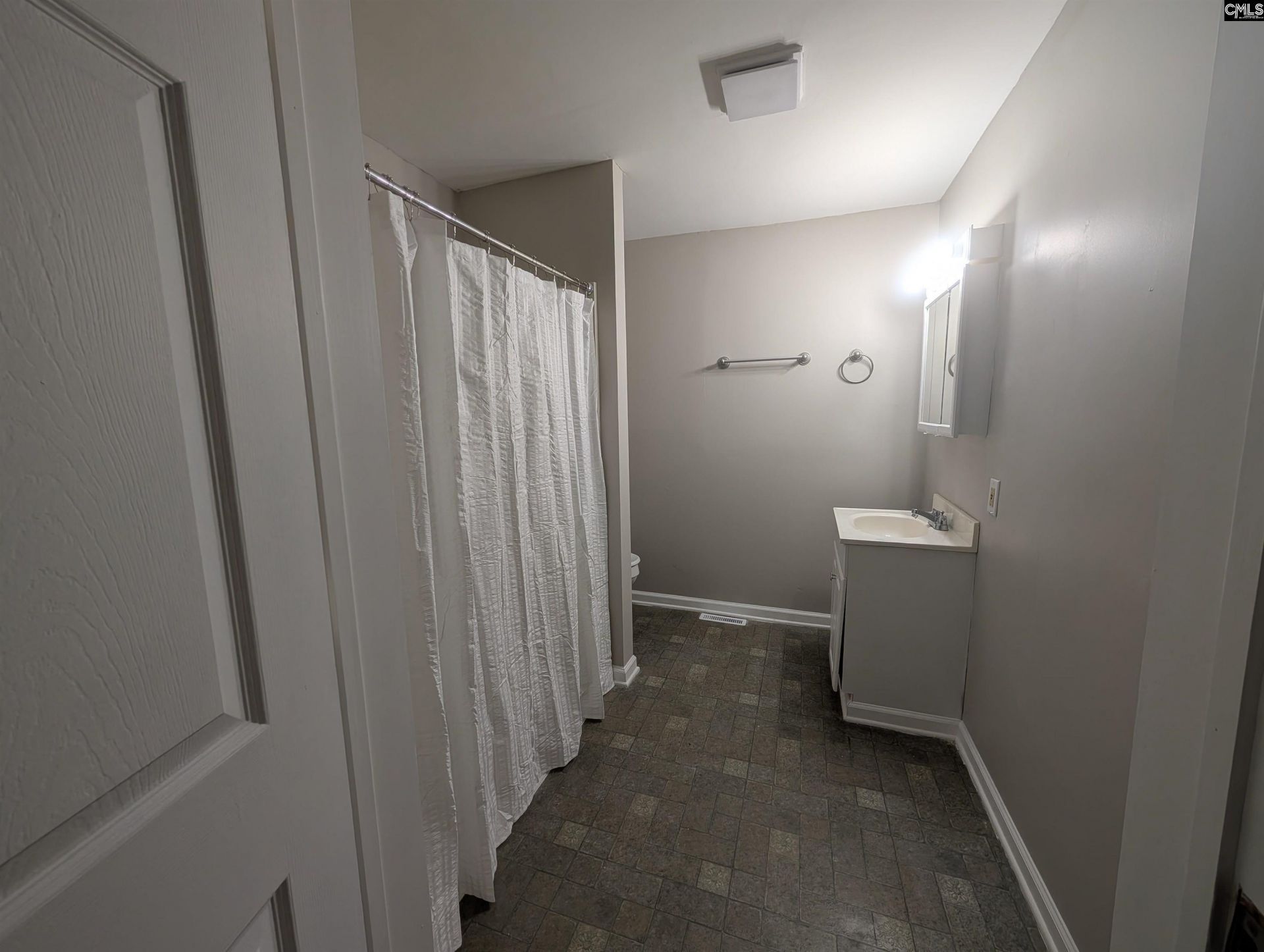 223 Caldwell Street Photo 5