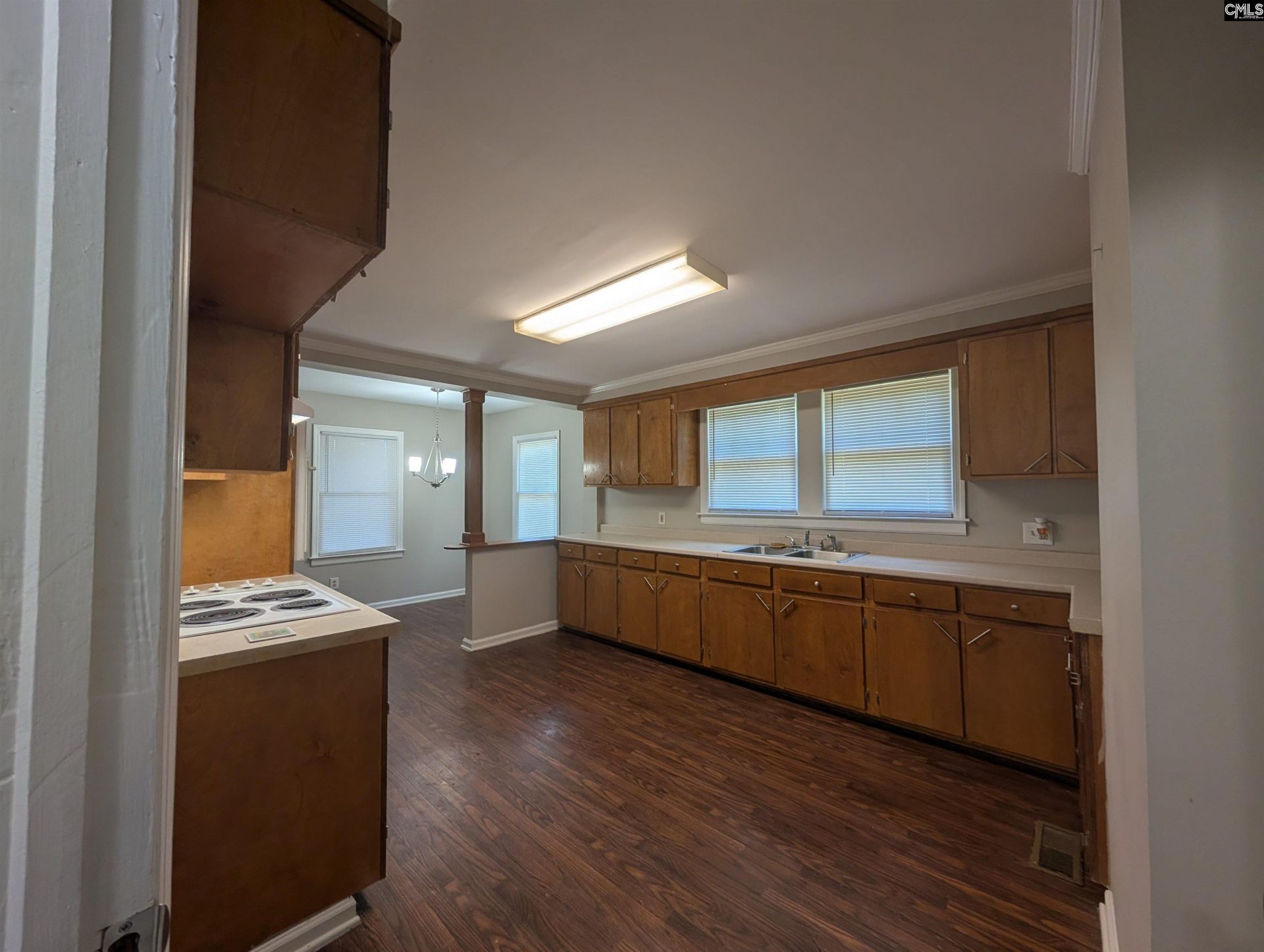 223 Caldwell Street Photo 9