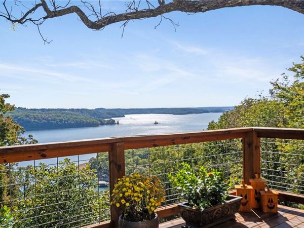 29511 Pine Log Drive, Garfield, AR 72732