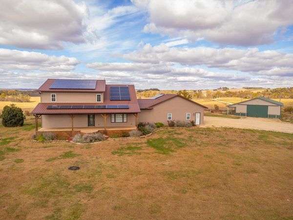 7876 Hickory Grove Road, SAVANNA, IL 61074