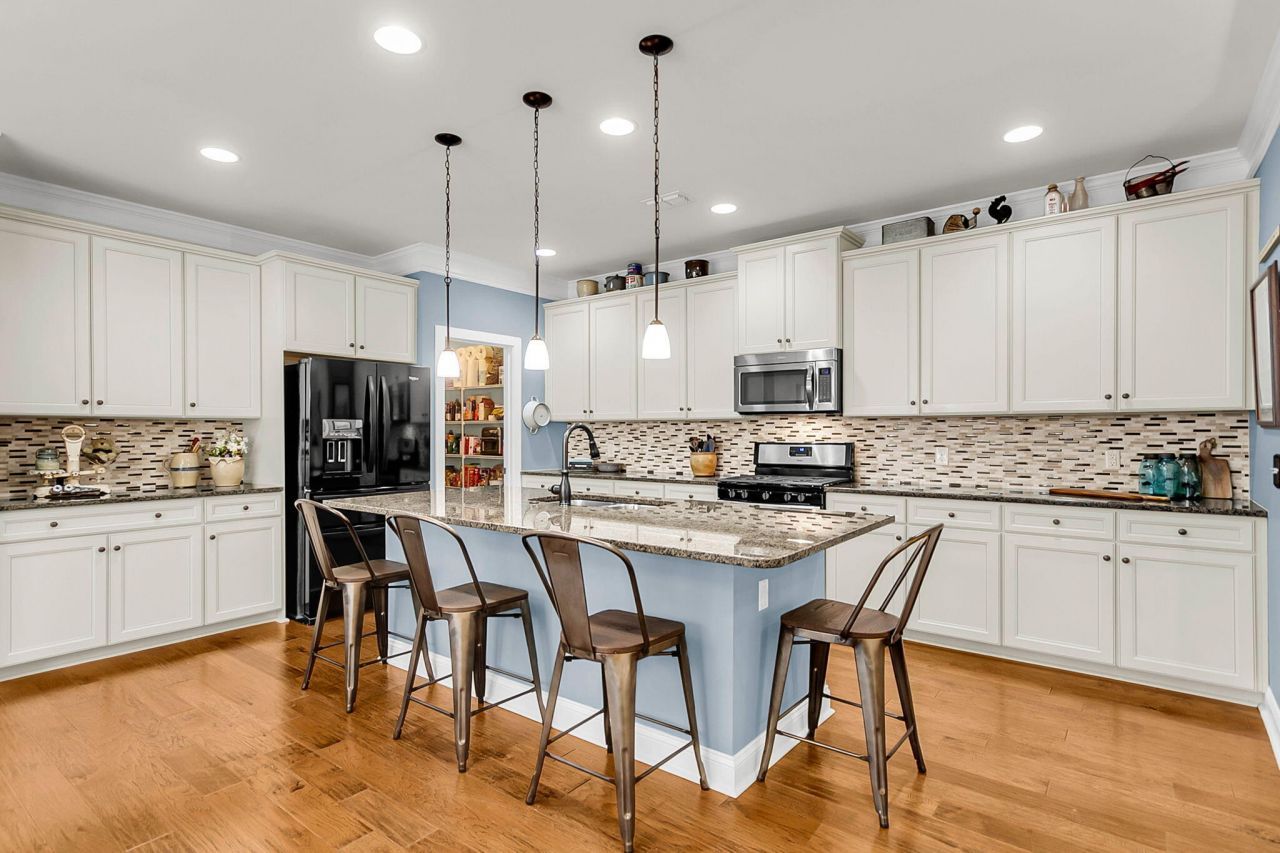 3138 Moonlight Drive Photo 13