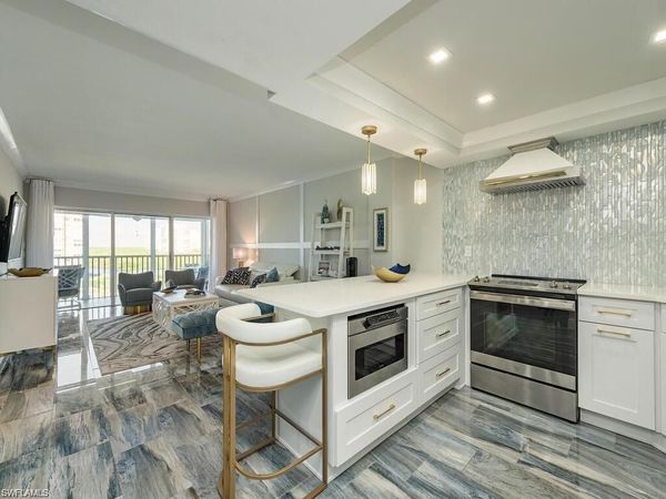 1 Bluebill AVE, Unit 703, NAPLES, FL 34108