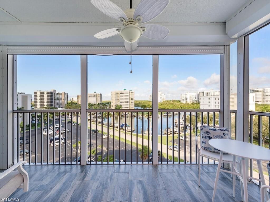 1 Bluebill Ave, Unit 703, Naples, FL 34108 Photo