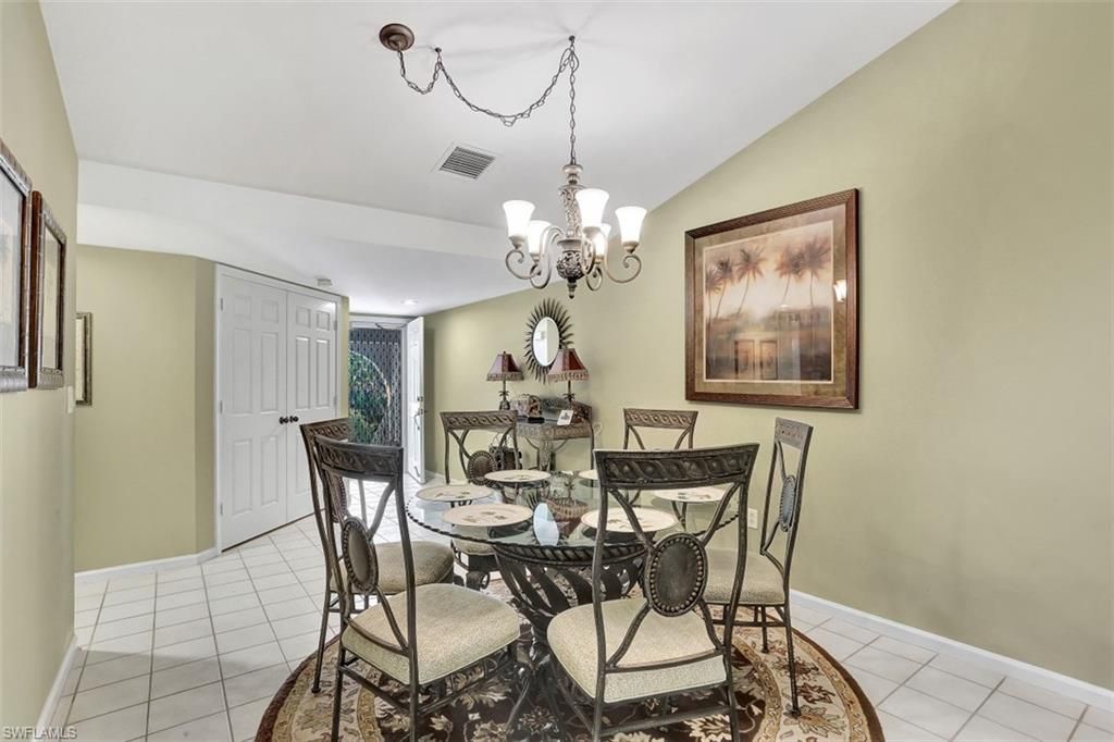 5899 Chanteclair Dr, Unit 226, Naples, FL 34108 Photo