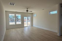 209 Blue Wing Court photo 4