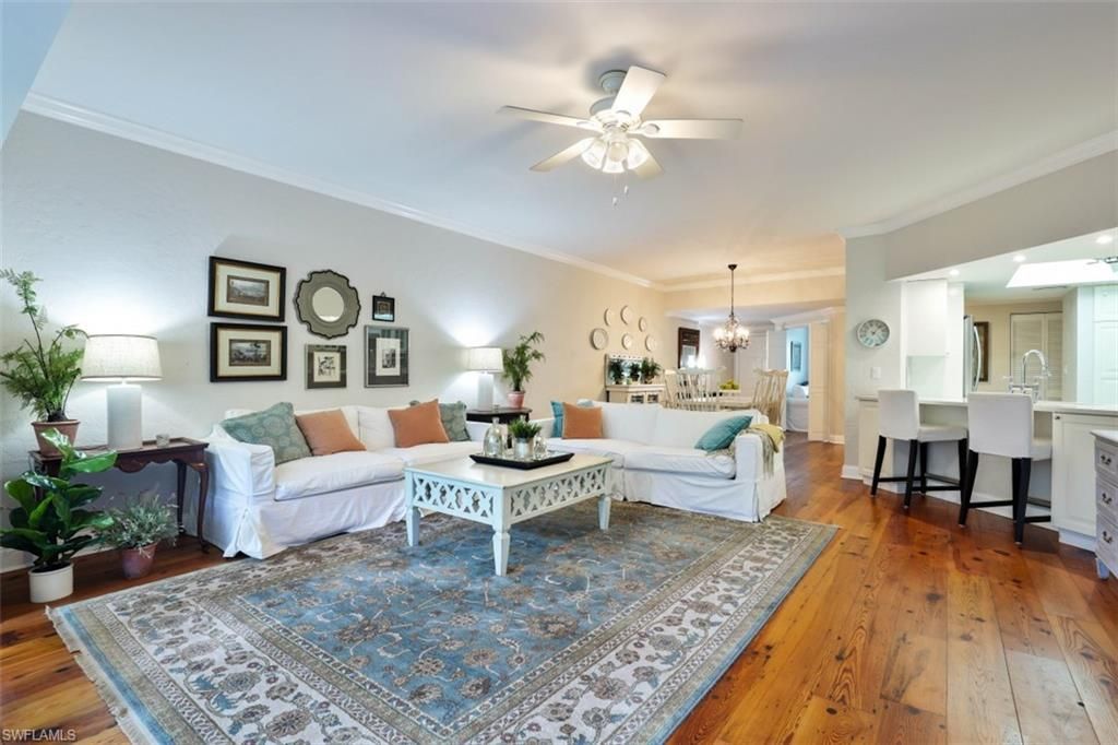 5897 Chanteclair Dr, Unit 313, Naples, FL 34108 Photo