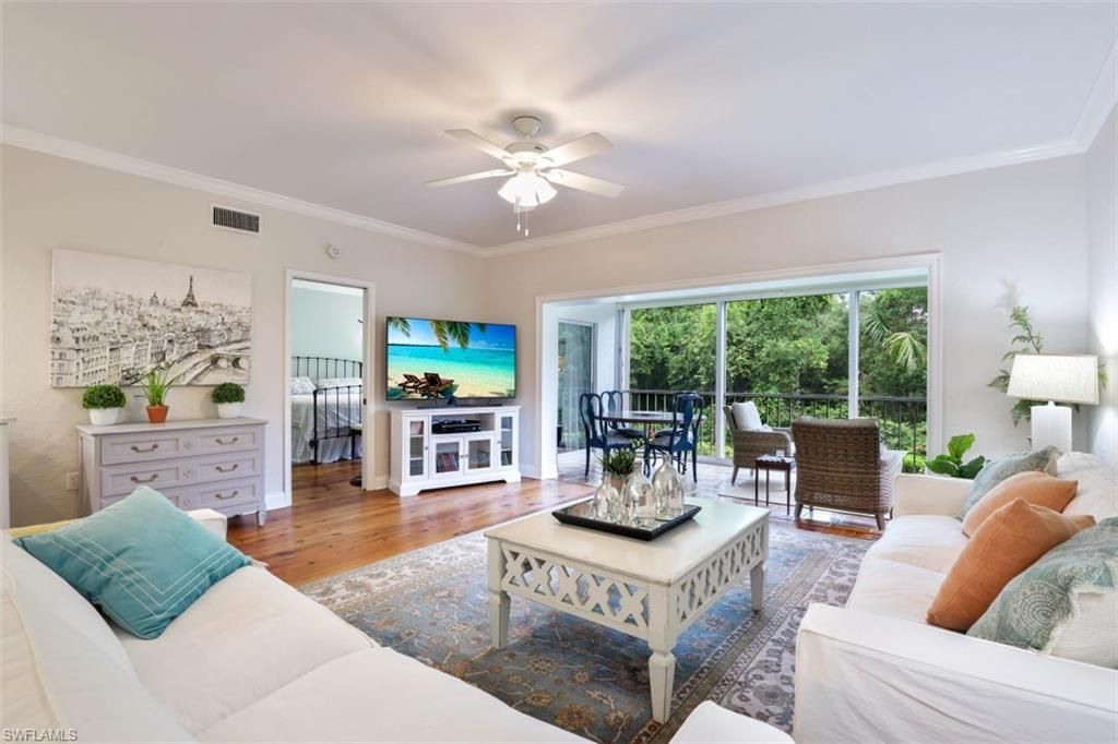 5897 Chanteclair Dr, Unit 313, Naples, FL 34108 Photo