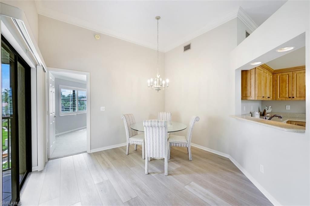 6525 Valen Way, Unit D-302, Naples, FL 34108 Photo