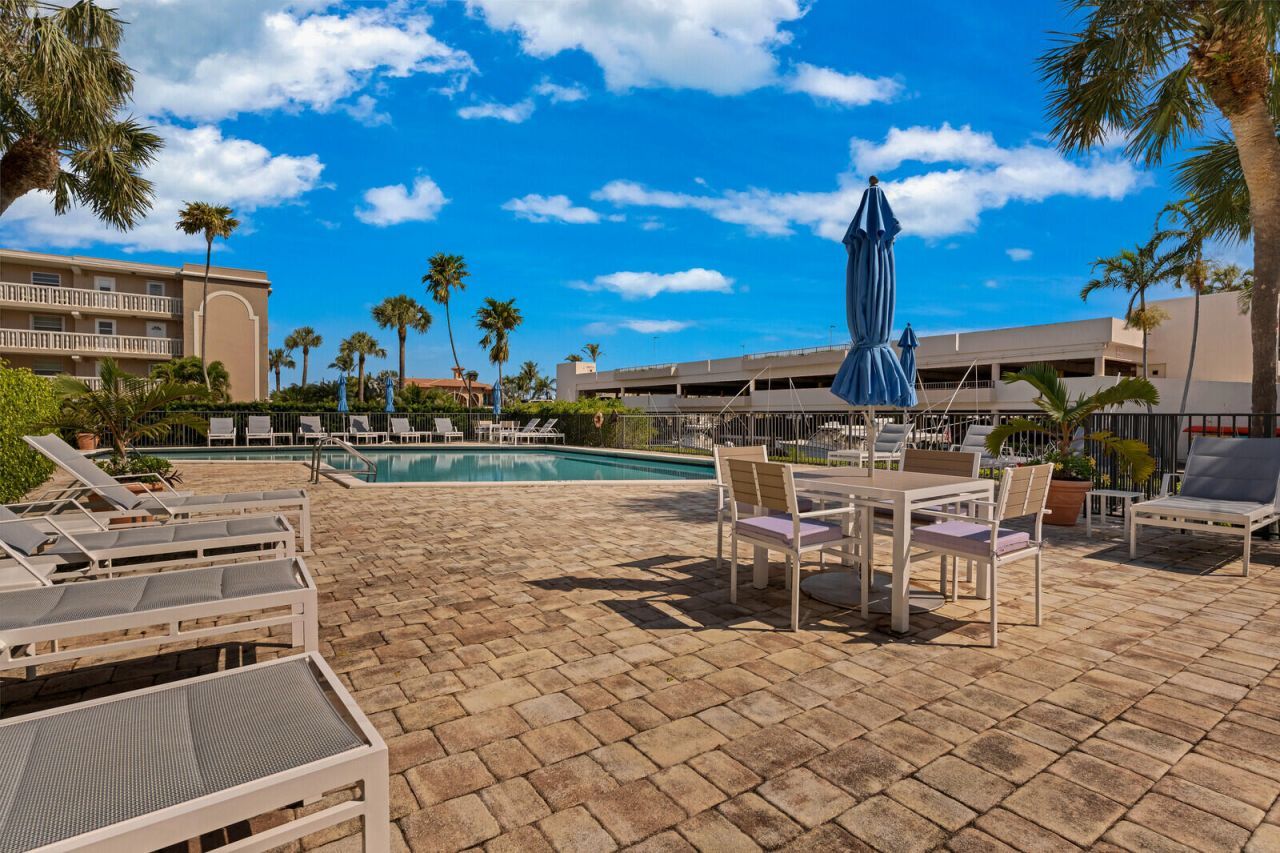 799 Jeffery Street, Unit 4070, Boca Raton, FL 33487 Photo