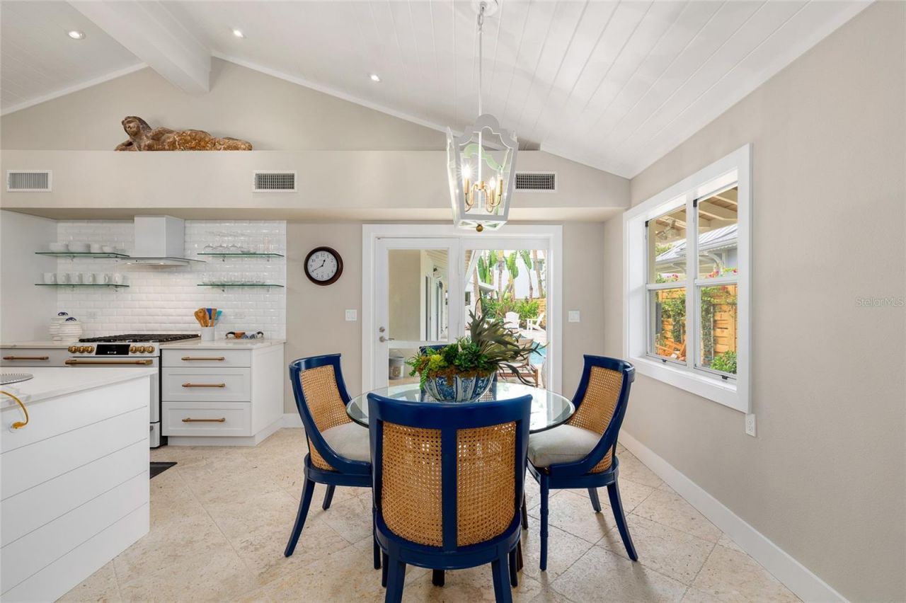 350 Gilchrist Avenue, Boca Grande, FL 33921 Photo