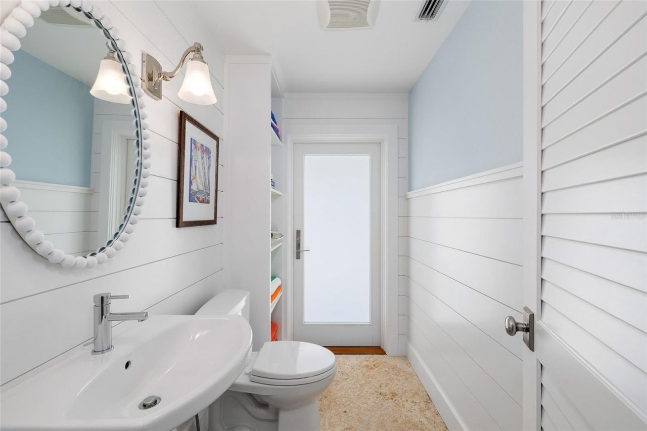 350 Gilchrist Avenue, Boca Grande, FL 33921 Photo