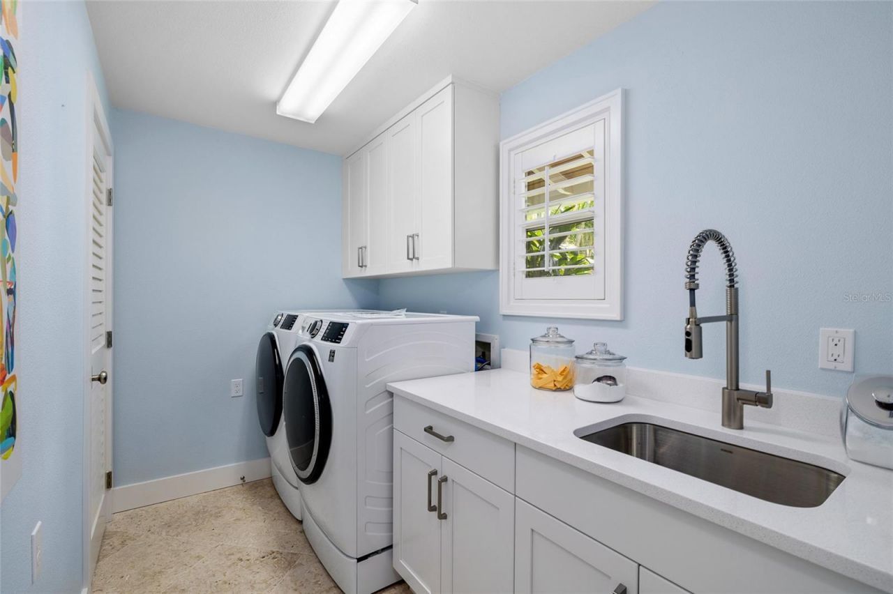 350 Gilchrist Avenue, Boca Grande, FL 33921 Photo
