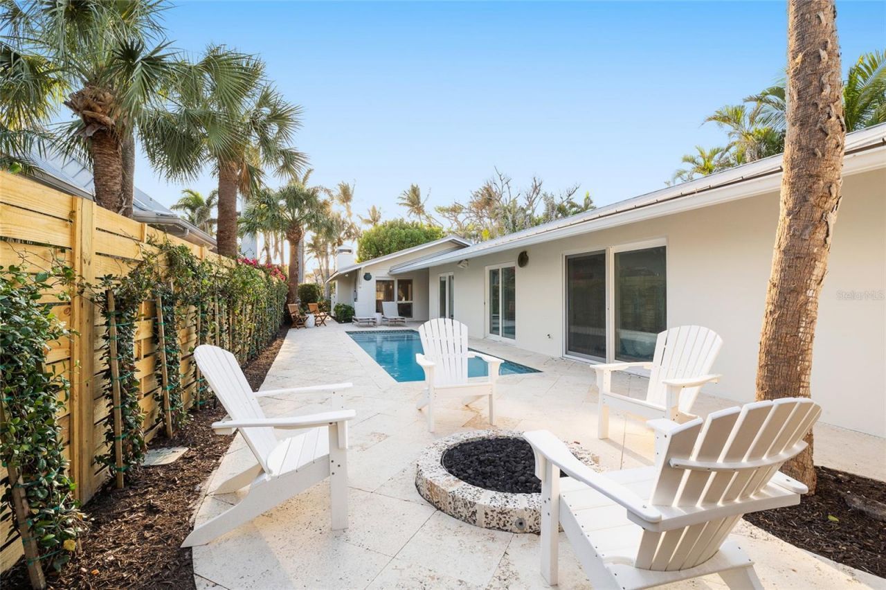 350 Gilchrist Avenue, Boca Grande, FL 33921 Photo