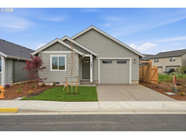 1531 SE Hankel ST, Dallas, OR 97338