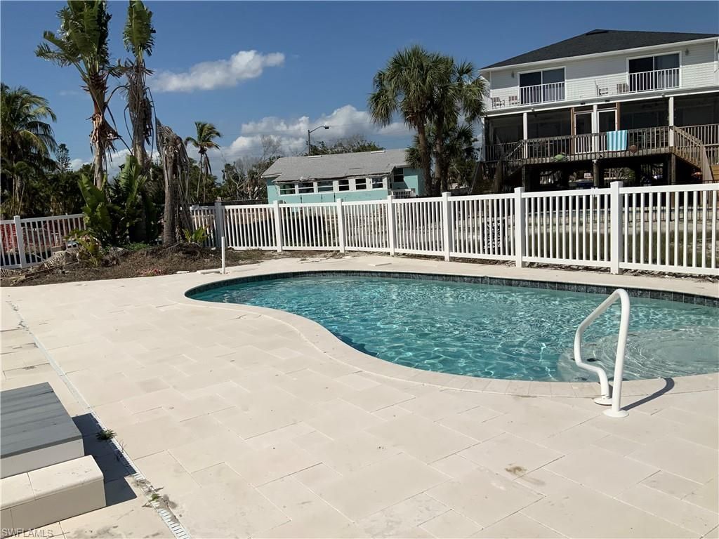 6041 Gulf Rd, Fort Myers Beach, FL 33931 Photo