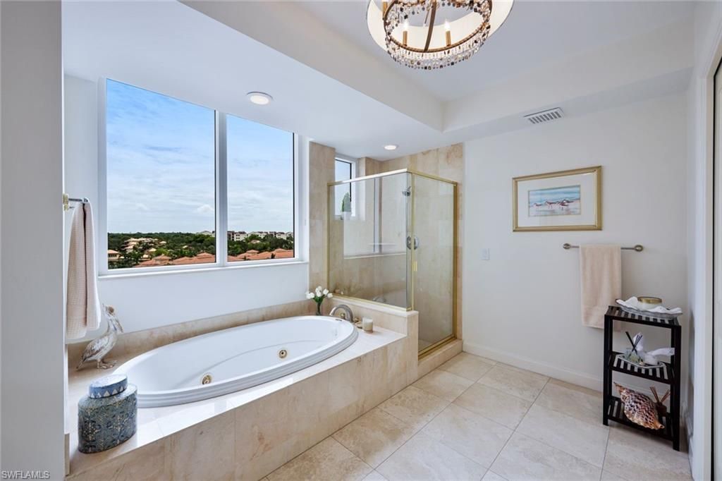 6597 Nicholas Blvd, Unit 705, Naples, FL 34108 Photo