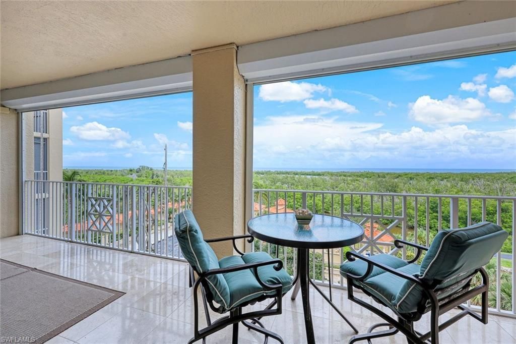 6597 Nicholas Blvd, Unit 705, Naples, FL 34108 Photo