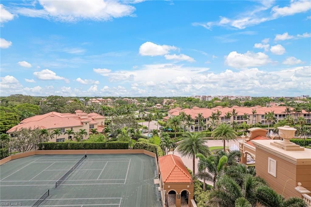 6597 Nicholas Blvd, Unit 705, Naples, FL 34108 Photo