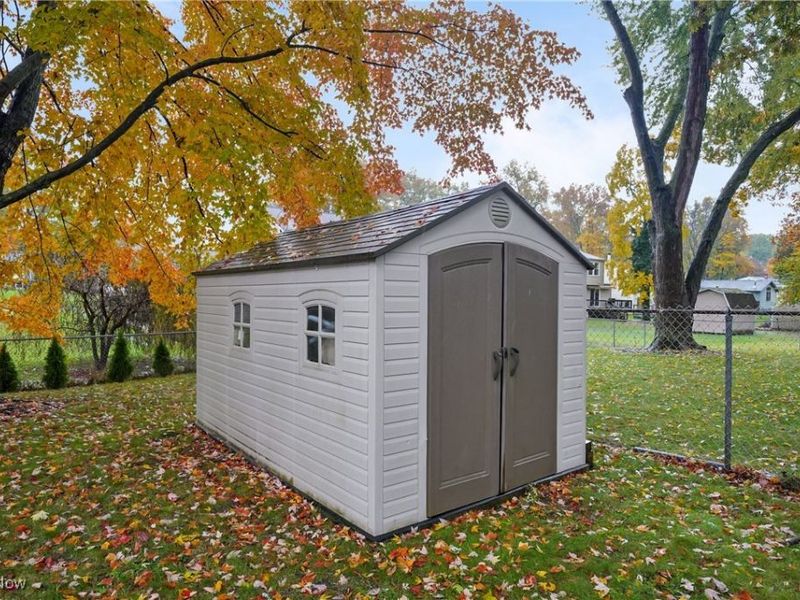 2063 Woodland Trace, Youngstown, OH 44515 Photo 22