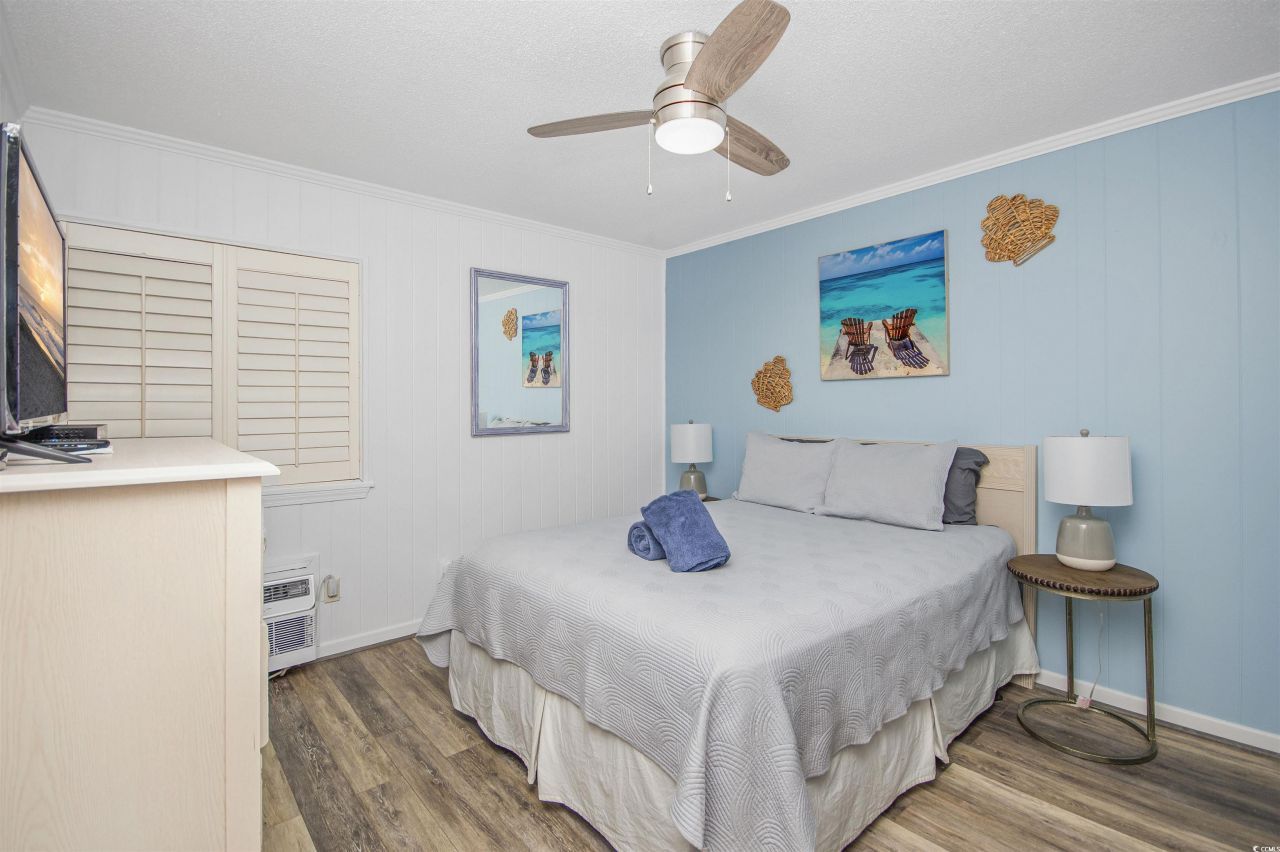 9530 Shore Dr. Photo 13