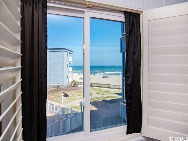 9530 Shore Dr. Photo 15