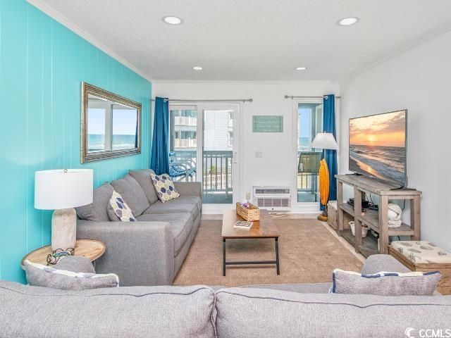 9530 Shore Dr. Photo 7