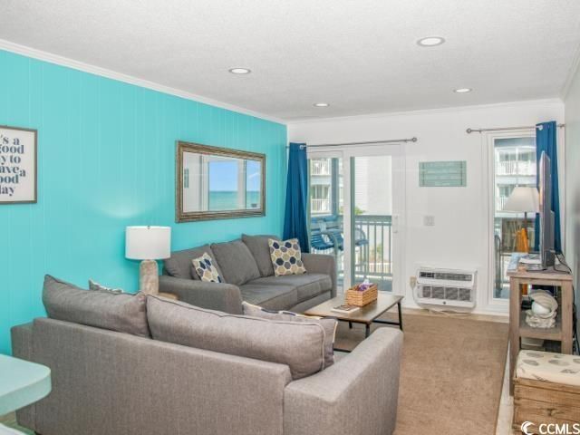 9530 Shore Dr. Photo 8