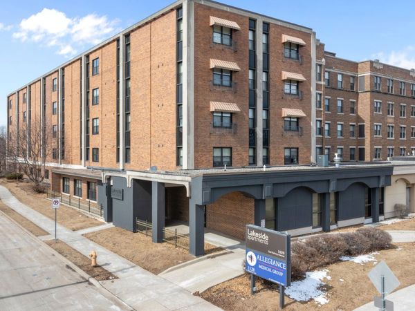 1120 E Parkway Ave, Oshkosh, WI 54901