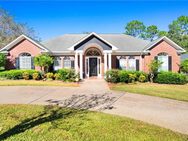 7194 Oakbriar Drive N, Mobile, AL 36619