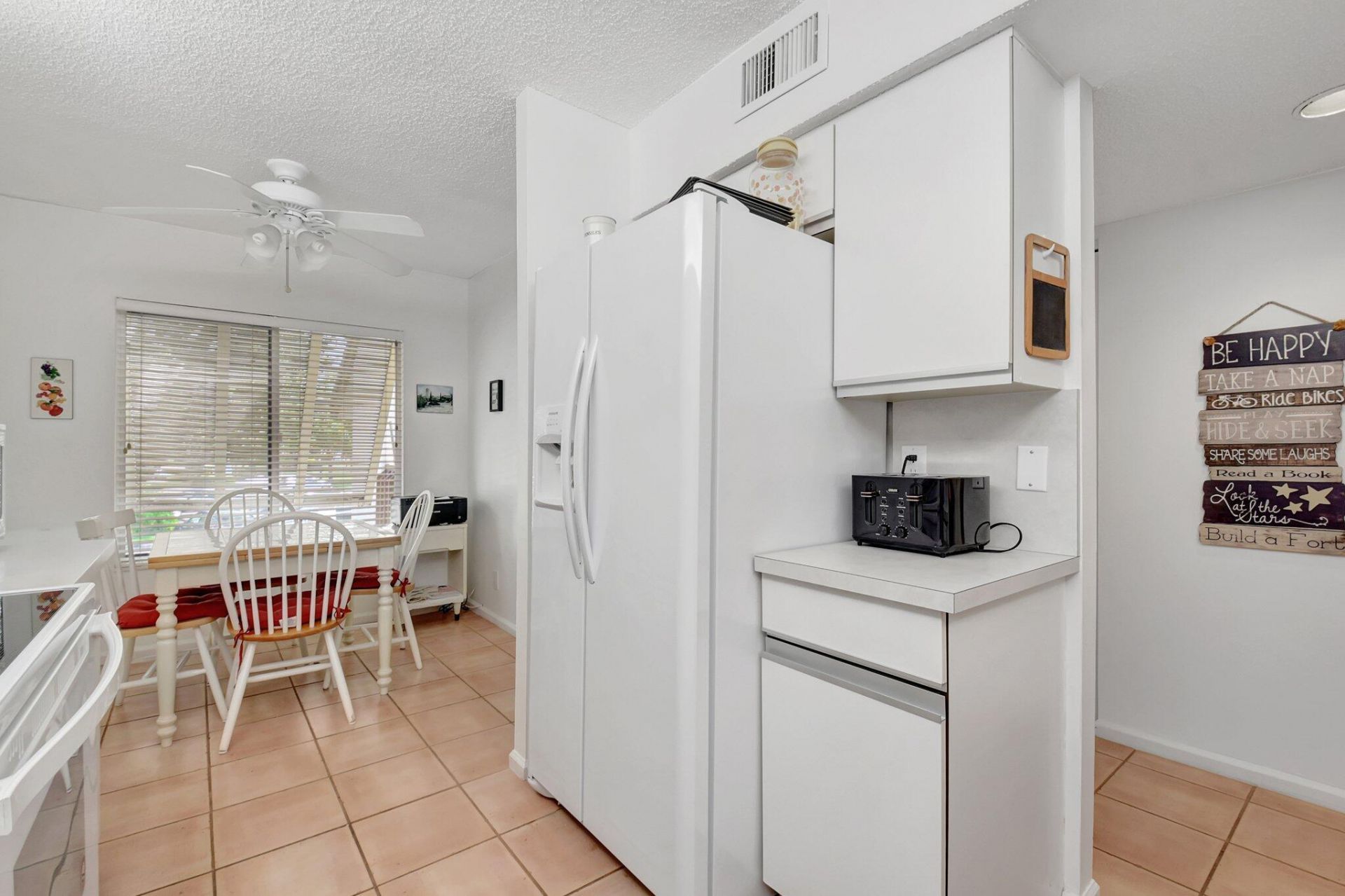 10187 Mangrove Drive, Unit 204, Boynton Beach, FL 33437 Photo