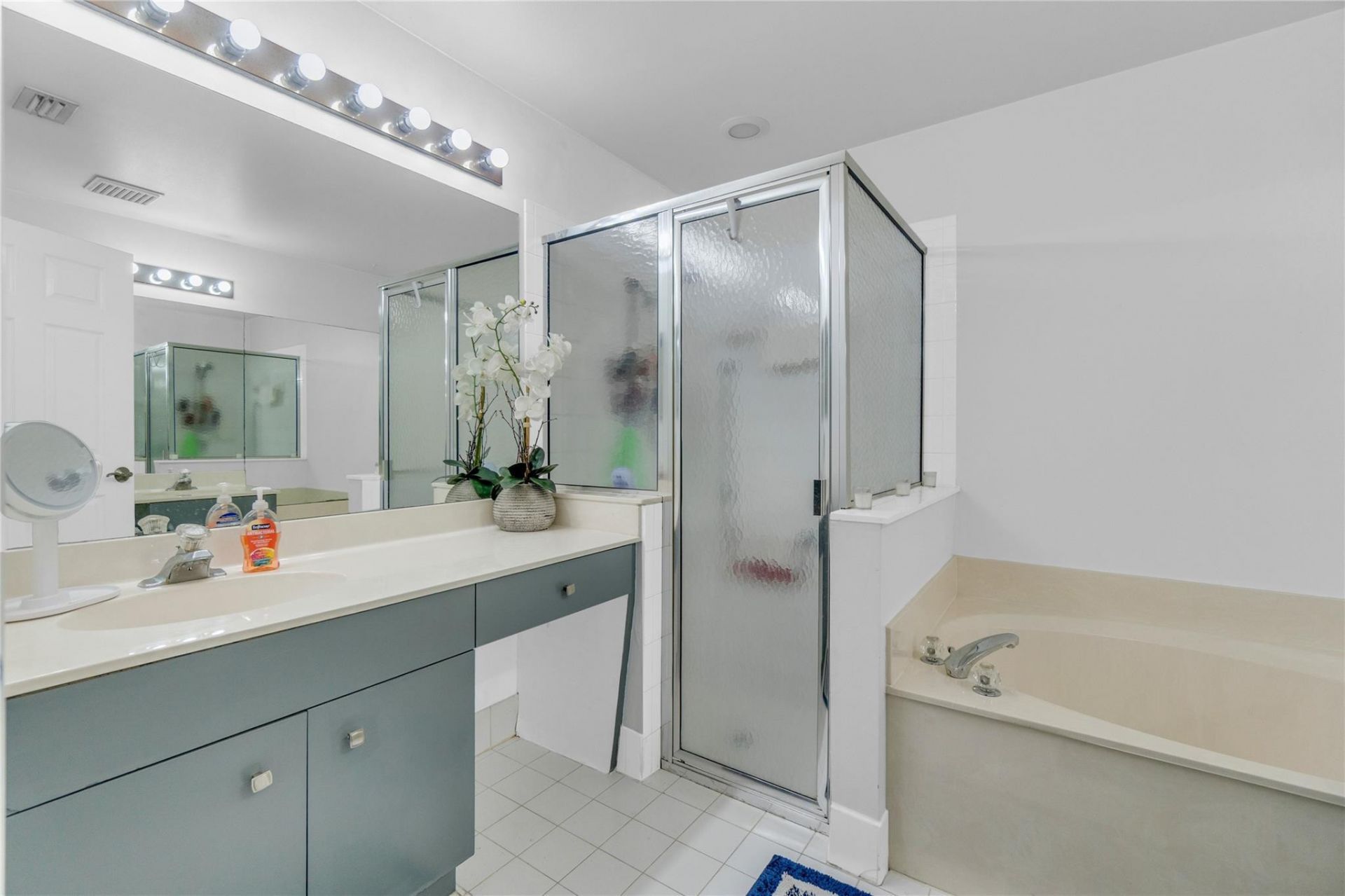 3003 La Mirage, Unit 3003, Lauderhill, FL 33319 Photo