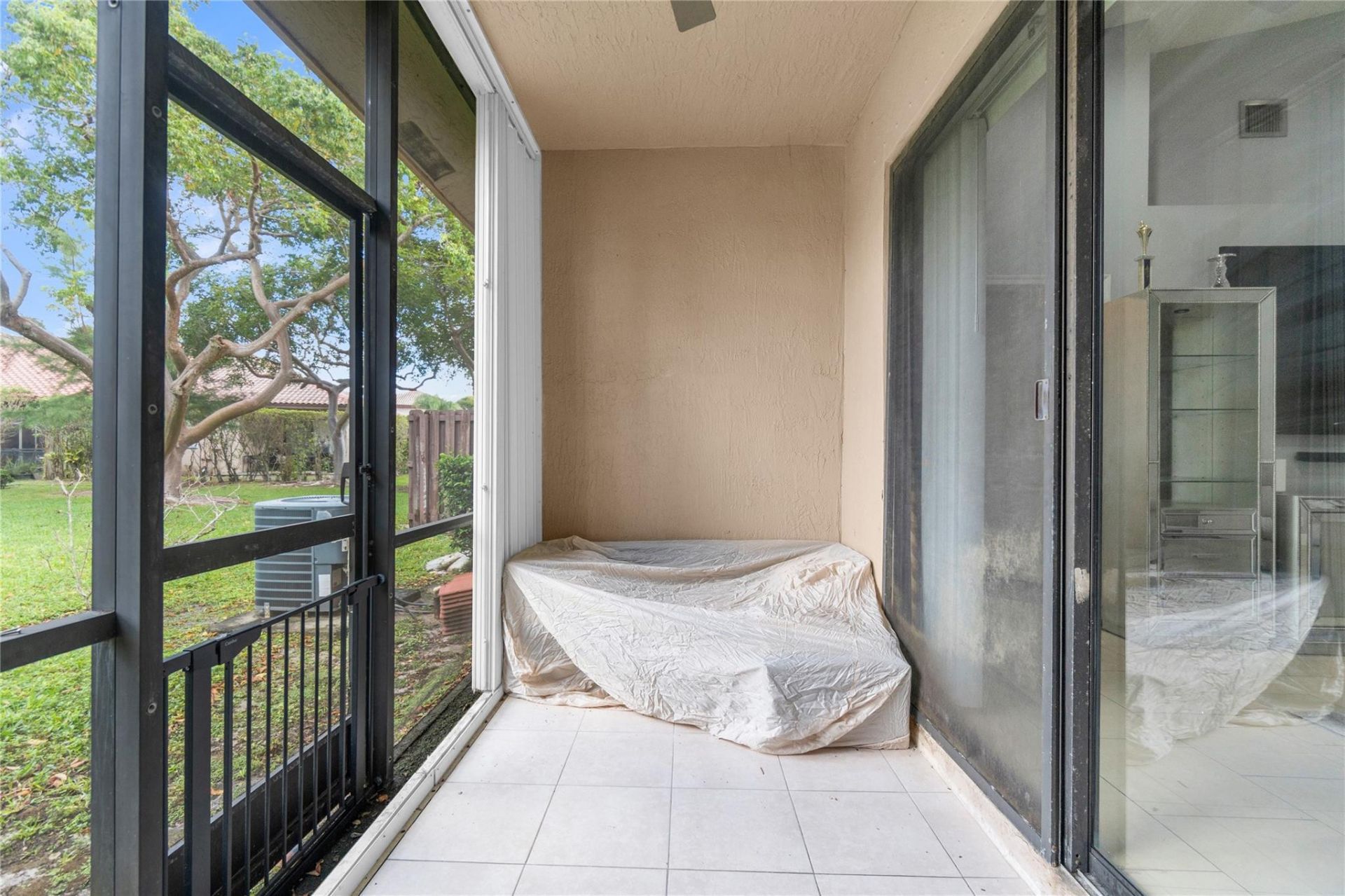 3003 La Mirage, Unit 3003, Lauderhill, FL 33319 Photo