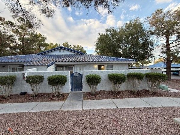 2121 Chertsey Drive, Unit D, Las Vegas, NV 89108