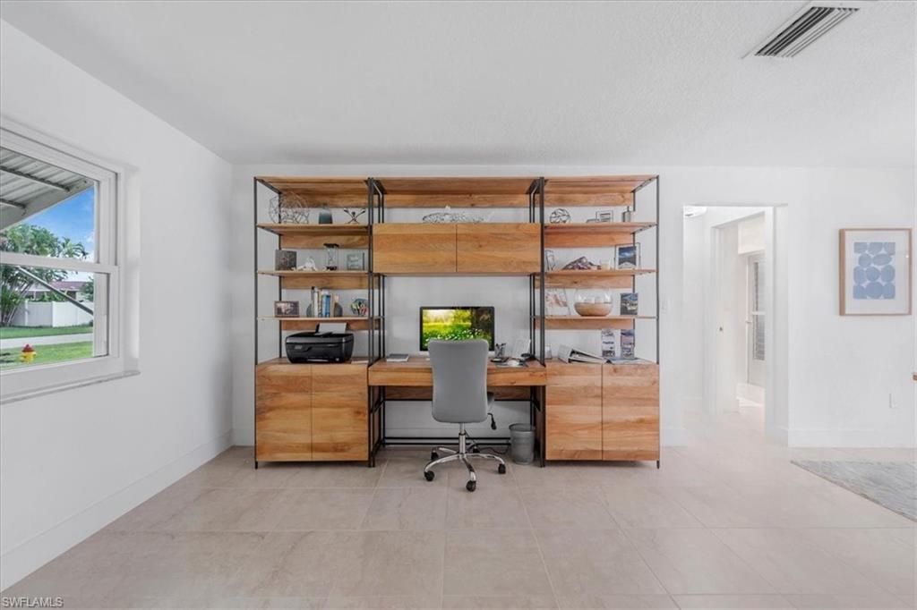 3908 SE 16th Pl, Cape Coral, FL 33904 Photo