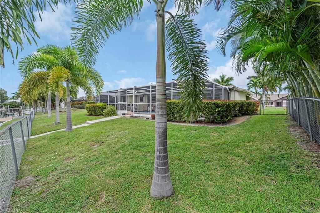 3908 SE 16th Pl, Cape Coral, FL 33904 Photo
