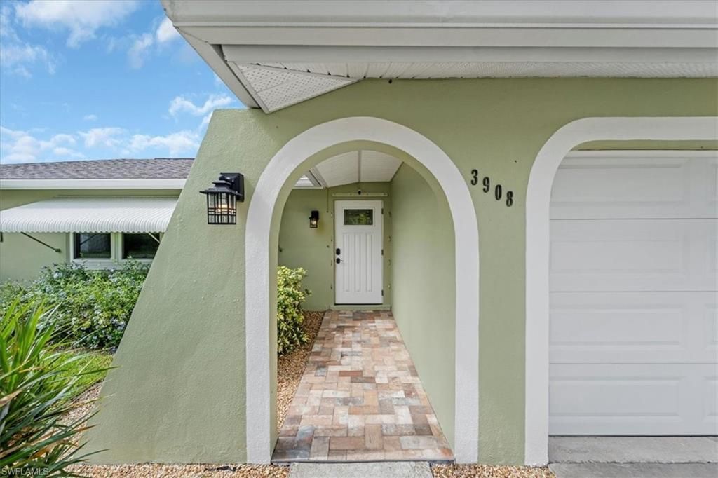 3908 SE 16th Pl, Cape Coral, FL 33904 Photo