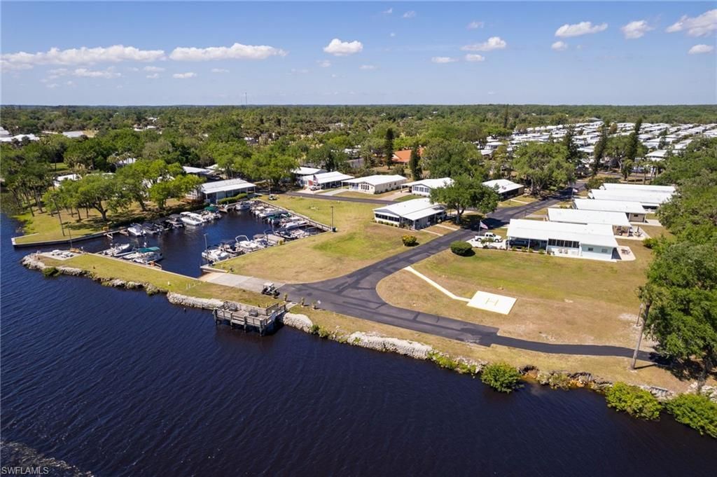 15 Ilex St, Alva, FL 33920 Photo