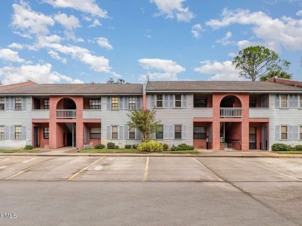 1785 Harrison Street, Unit 211, Titusville, FL 32780