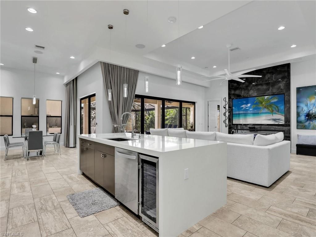 2333 SW 21st Ave, Cape Coral, FL 33991 Photo