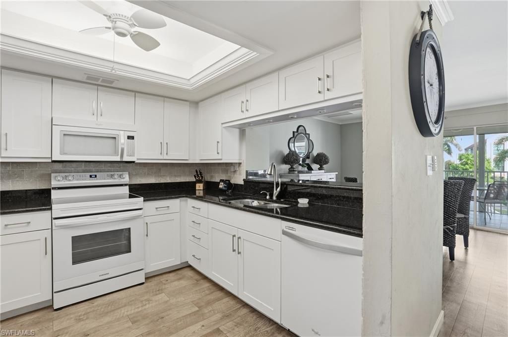 1949 Beach Pkwy, Unit 216, Cape Coral, FL 33904 Photo