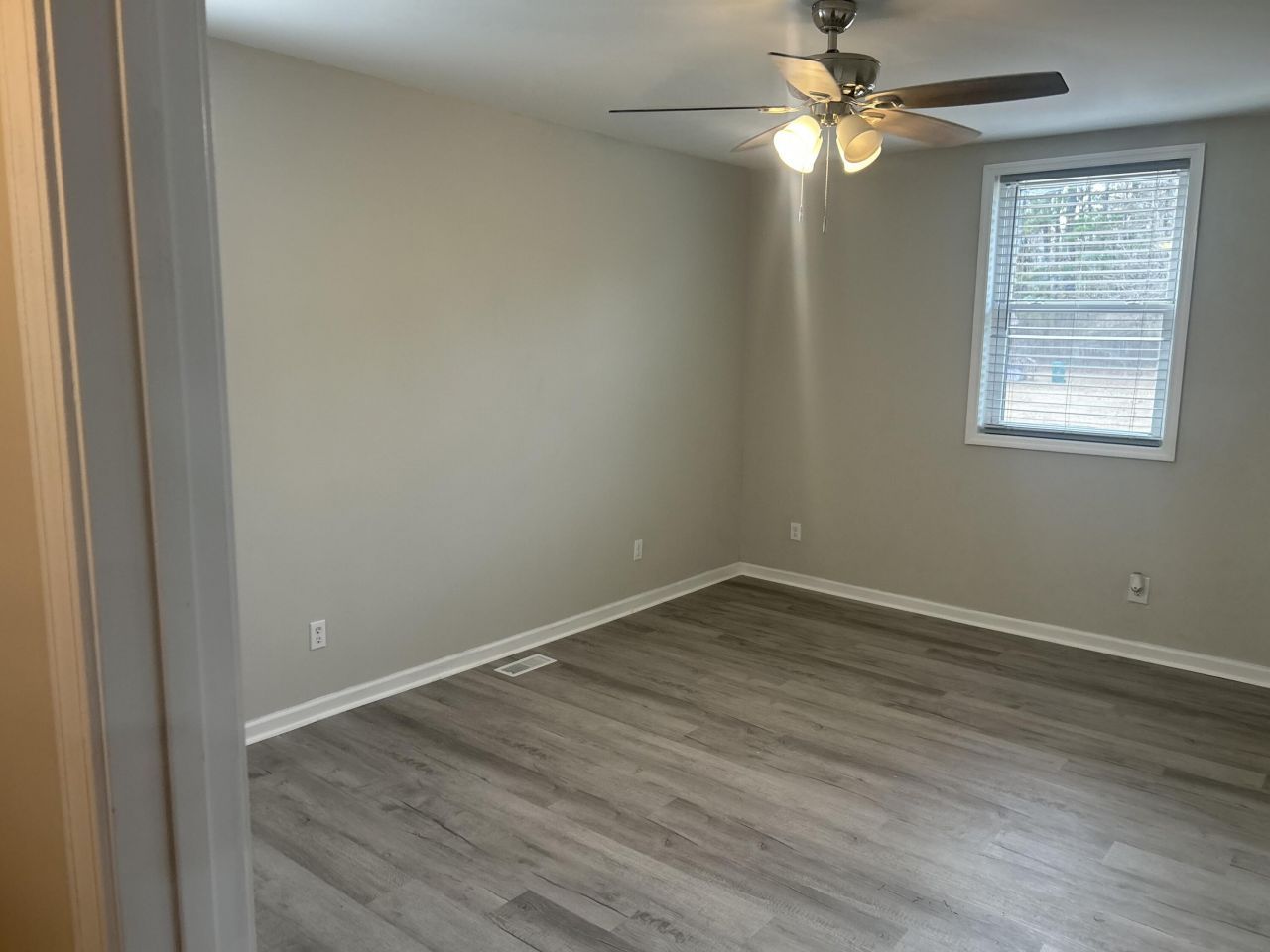 571 SW Sherrie Lane Photo 14