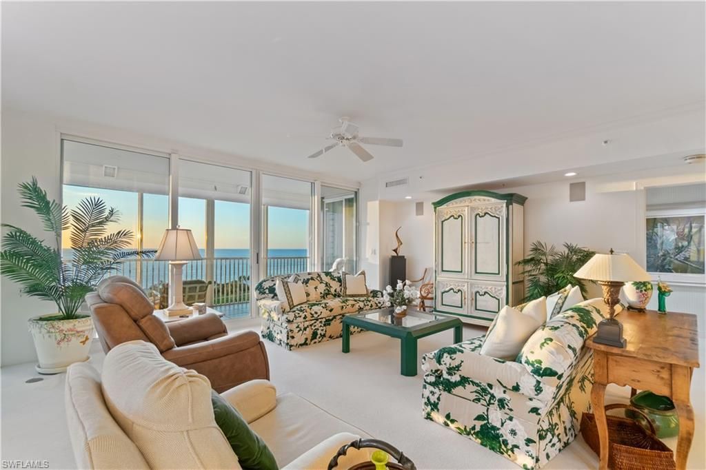 3971 Gulf Shore Blvd N, Unit 802, Naples, FL 34103 Photo