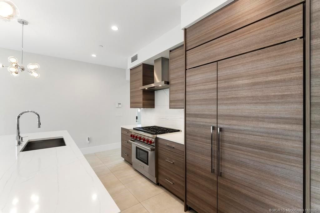 53 SE Seminole Street, Unit 1A, Stuart, FL 34994 Photo