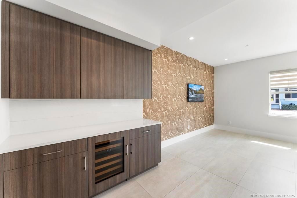 53 SE Seminole Street, Unit 1A, Stuart, FL 34994 Photo