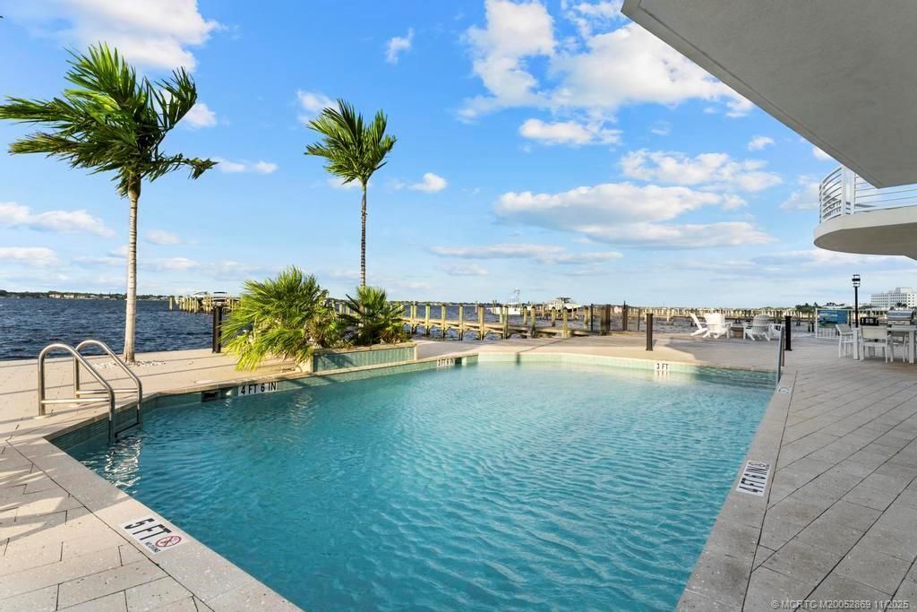 53 SE Seminole Street, Unit 1A, Stuart, FL 34994 Photo