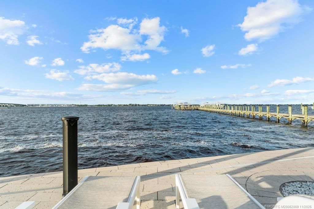 53 SE Seminole Street, Unit 1A, Stuart, FL 34994 Photo